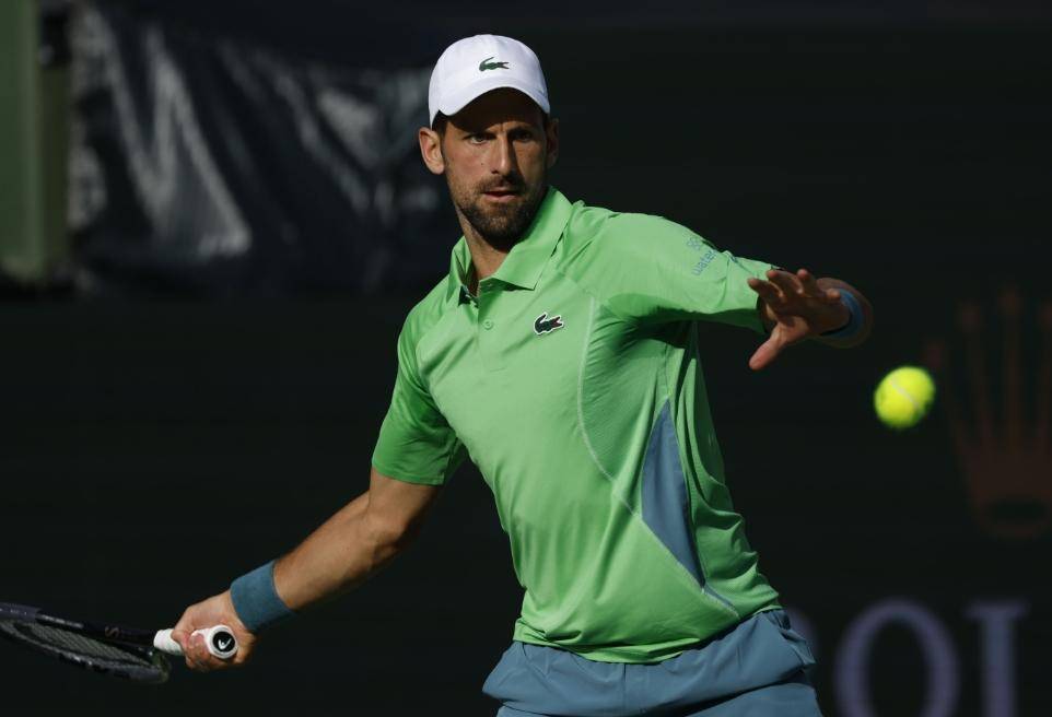 华体会安全通道-德约科维奇意外战胜西班牙队，比赛局势复杂引爆全场！上演精彩一战-华体会安全通道